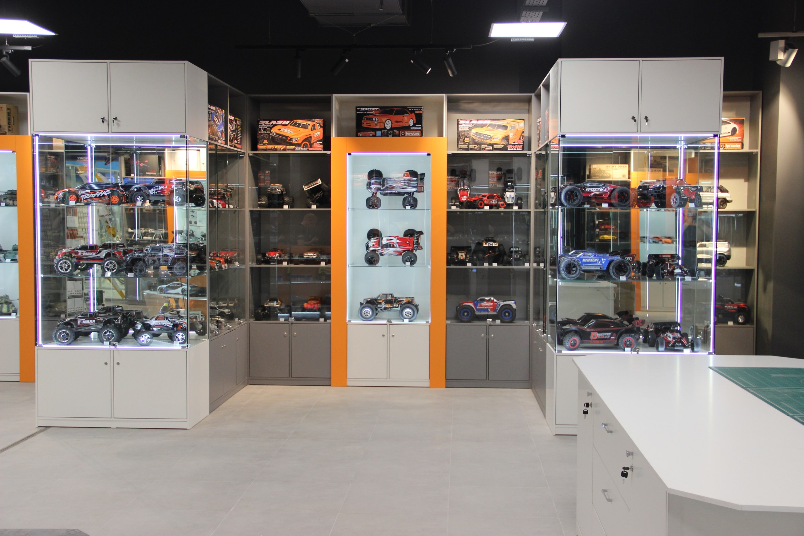 хобби остров. хобби остров радиоуправляемые. магазин хобби остров. бизнес на аренде радиоуправляемых моделей. хобби остров радиоуправляемые.